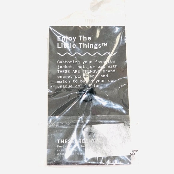 NEW! These Are Things - Rainbow Pride Enamel Heart Pin - New With Tags - Picture 4 of 5